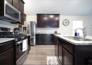 5019 Topaz Bnd in San Antonio, TX - Building Photo - Building Photo