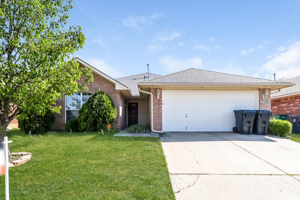 4908 SE 88th Terrace in Oklahoma City, OK - Building Photo