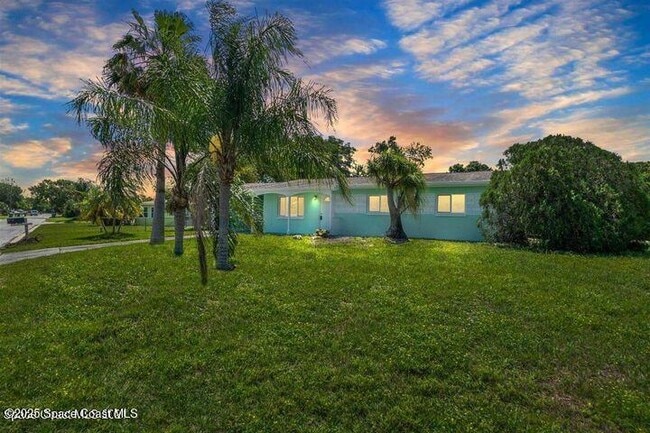 property at 2331 Warwick Rd