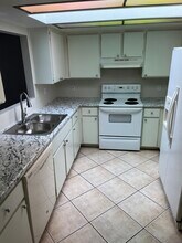 517 W Duke Dr in Tempe, AZ - Building Photo - Building Photo