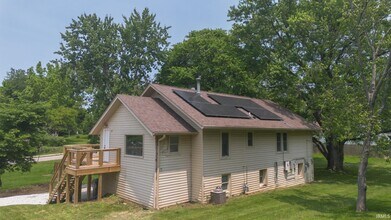 1203 S Fess Ave in Bloomington, IN - Foto de edificio - Building Photo