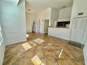 4190 San Marino Blvd, Unit 303 in West Palm Beach, FL - Building Photo - Building Photo
