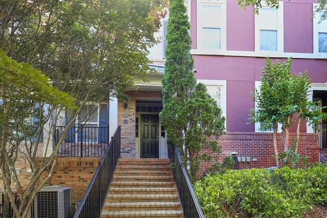 541 Perimeter Walk in Dunwoody, GA - Building Photo - Building Photo