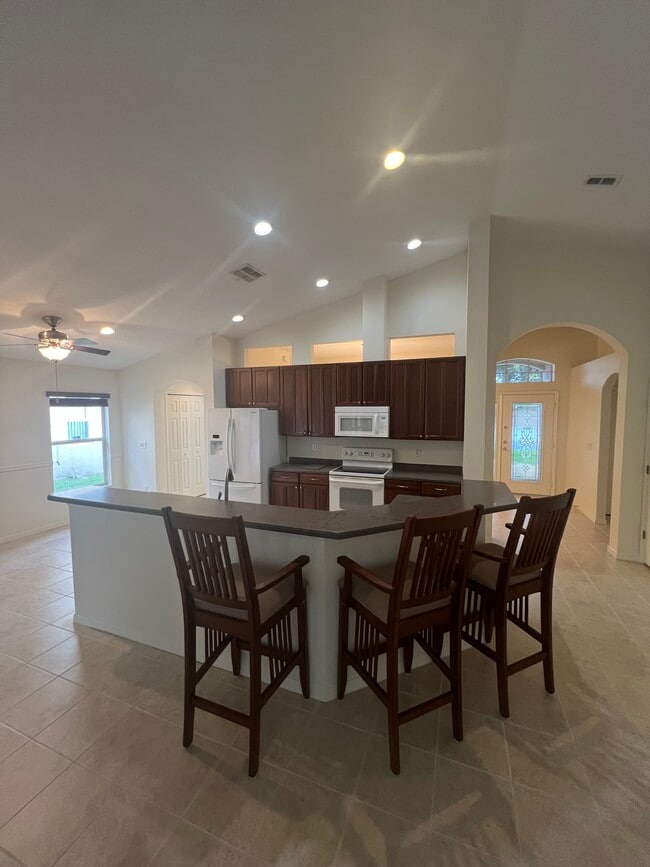 23827 Hastings Way in Land O Lakes, FL - Building Photo - Building Photo