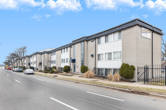 Pickford Place Apartments in Detroit, MI - Foto de edificio - Primary Photo