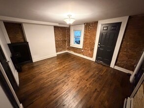 108 Chestnut St in Albany, NY - Building Photo - Building Photo
