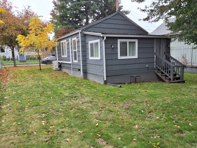 720 S Southern St in Seattle, WA - Building Photo - Building Photo