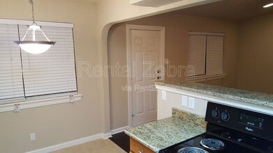 2939 Longmeade Dr in Farmers Branch, TX - Building Photo - Building Photo