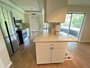 6401 NE 7th Ave in Boca Raton, FL - Building Photo - Building Photo