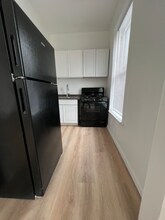 258 Remsen St in Cohoes, NY - Foto de edificio - Building Photo