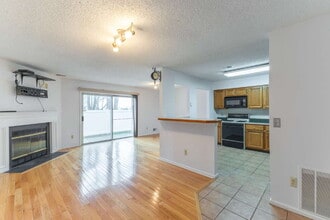405 Aberdeen Ln in Toms River, NJ - Building Photo - Building Photo
