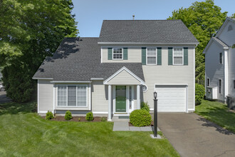 StoneBrook in Stamford, CT - Building Photo - Building Photo