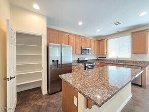 10632 Open Range Ct in Las Vegas, NV - Building Photo - Building Photo