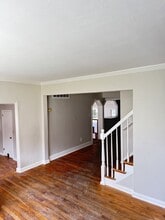 1049 Towanda Rd in Virginia Beach, VA - Building Photo - Building Photo
