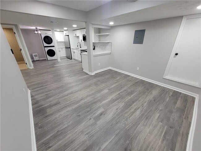 property at 783 Rebecca St NW