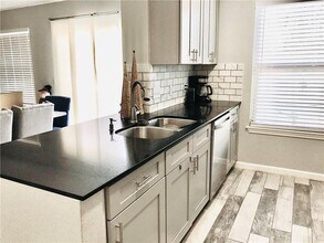 2306 Patsy Pkwy in Austin, TX - Building Photo - Building Photo
