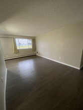 Park Village in Prince George, BC - Building Photo - Building Photo