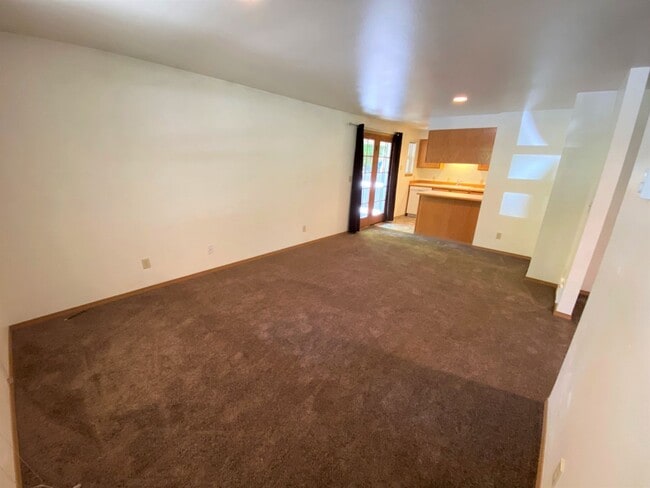 807 C St in Ellensburg, WA - Building Photo - Building Photo