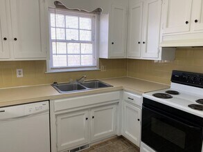 41 Maybrook Dr in Lynchburg, VA - Building Photo - Building Photo