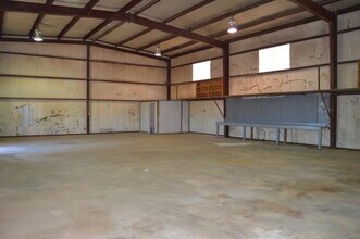 207 W Broadway in New Home, TX - Building Photo - Building Photo