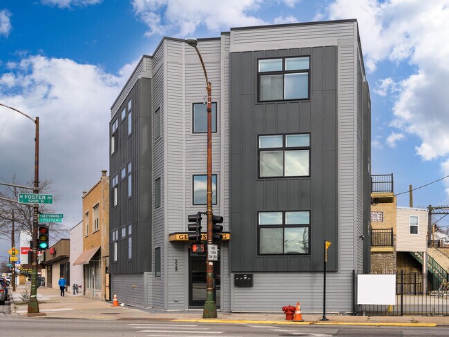 5528 W Gettysburg St, Unit 3 in Chicago, IL - Building Photo - Building Photo