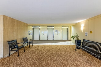 Park Willow Developments in Toronto, ON - Building Photo - Interior Photo