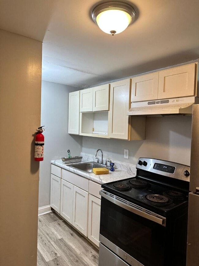 property at 186 S William St