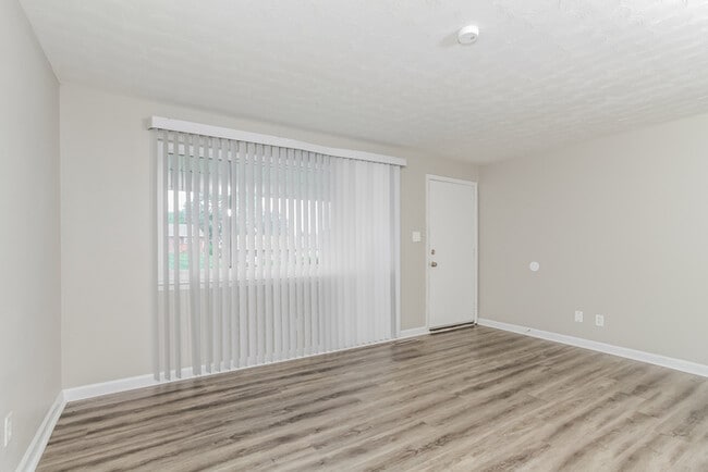 12121 Cornavin Ct in Cincinnati, OH - Building Photo - Building Photo
