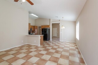 8621 W Mission Ln in Peoria, AZ - Building Photo - Building Photo