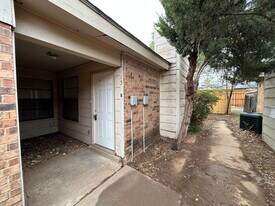139 N Troy Ave in Lubbock, TX - Building Photo