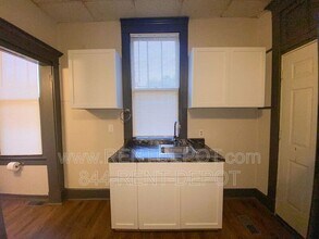 613 Monroe Ave in Evansville, IN - Building Photo - Building Photo
