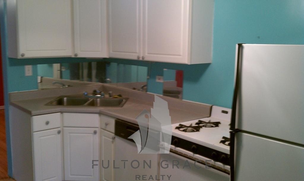 5943 N Magnolia Ave, Unit 5943-3 in Chicago, IL - Building Photo