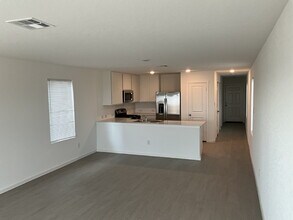 11810 Spiderwort Rdg in Converse, TX - Building Photo - Building Photo