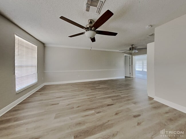 13005 Willoughby Ln in Hudson, FL - Building Photo - Building Photo