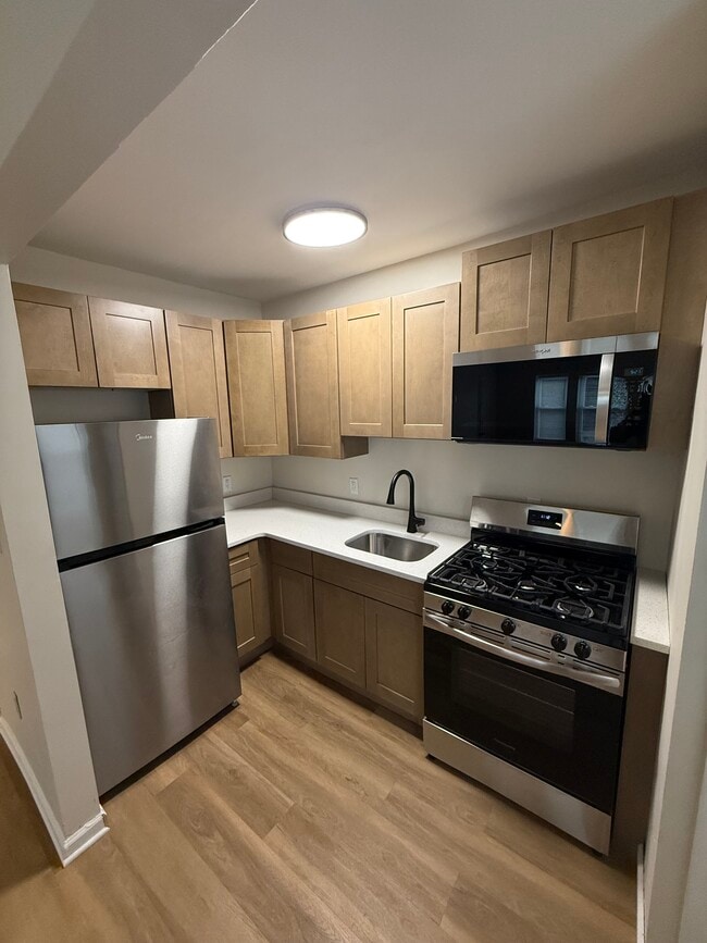 2808 N Jefferson St, Unit D in Wilmington, DE - Building Photo - Building Photo