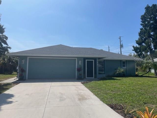 111 Abalone Rd in Venice, FL - Building Photo