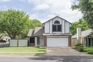 12800 Meehan Dr in Austin, TX - Building Photo