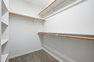 6058 Shelbourne Park Ln in Houston, TX - Building Photo