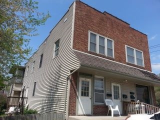 1101 Ridgeway Ave in Aurora, IL - Foto de edificio - Building Photo