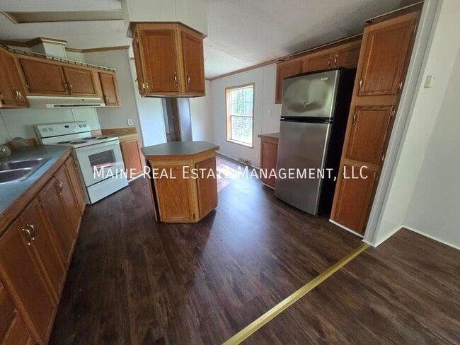 171 Riverside Dr in Eddington, ME - Building Photo - Building Photo