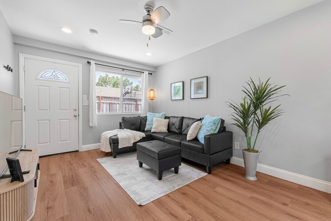 2326 Cherry Ave in San Jose, CA - Building Photo