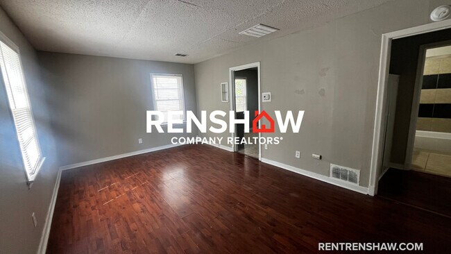 property at 1606 Ozan St