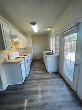 510 Hubbard Dr in Garland, TX - Building Photo - Building Photo