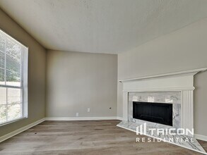 2996 Aberdeen Way in Stonecrest, GA - Building Photo - Building Photo