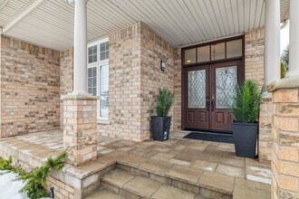 2509 Armour Crescent in Burlington, ON - Building Photo - Building Photo