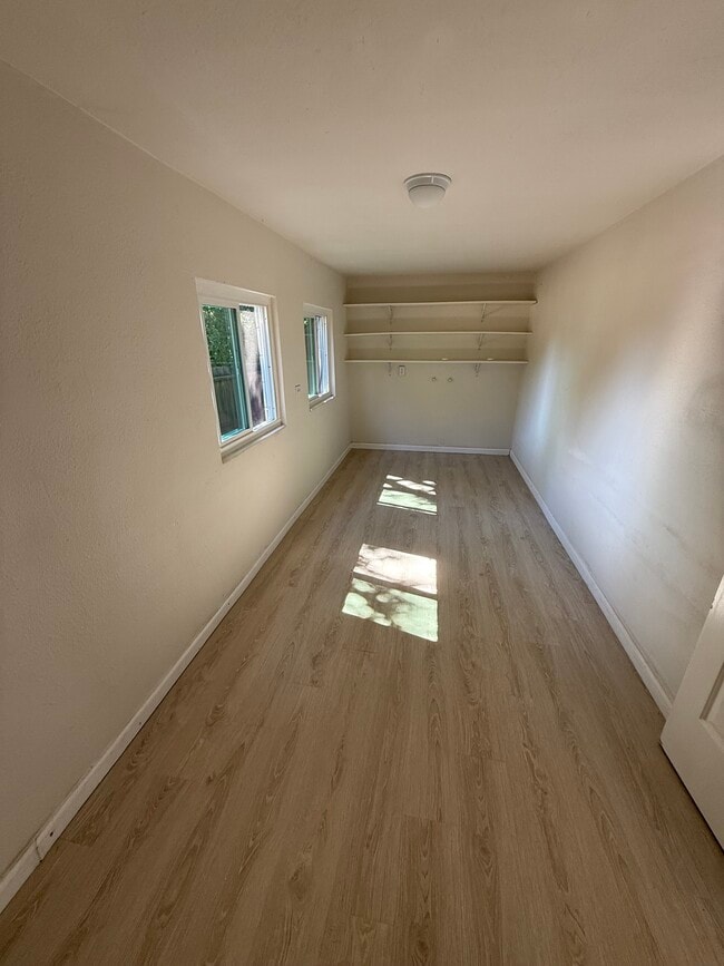 4512 Live Oak St in Carmichael, CA - Building Photo - Building Photo