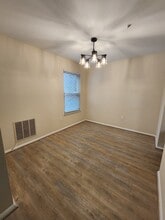 7908 Pearlbush Dr, Unit 102 in Gaithersburg, MD - Building Photo - Building Photo