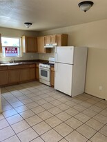 8495 Roseway Dr, Unit B Apartments