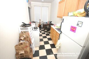 1195 Boylston St, Unit 36 in Boston College, MA - Building Photo