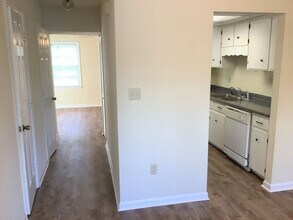 270-272 Sleepy Creek Dr in Athens, GA - Building Photo - Building Photo